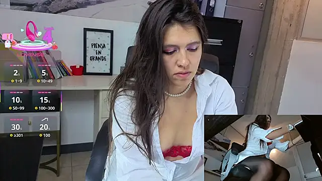 Snapshot of Gabriella_gh chatting on 20, 11, 2025 Gabriella gh online show from 20, 11, 2025