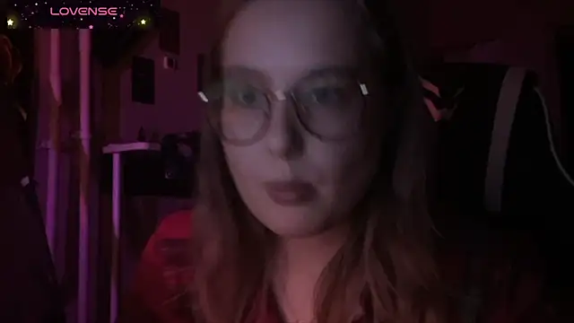 JacyWinslat online show from 12, 11, 2025