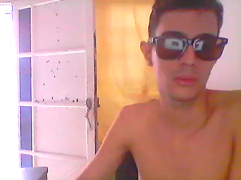 Snapshot of DOMINANTE_KLOE_ chatting on 2, 1, 2025 DOMINANTE KLOE online show from 2, 1, 2025