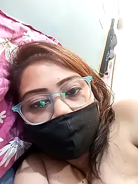 Cute-mona online show from 9, 11, 2025