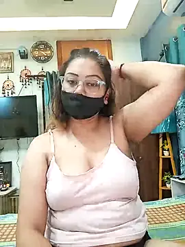 Cute-mona online show from 10, 3, 2026