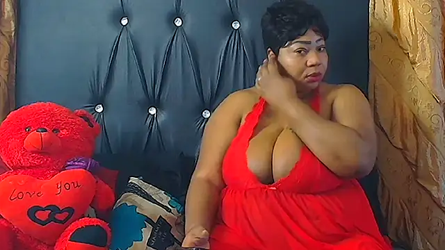 HUMONGUOUSTITSS online show from 13, 11, 2025