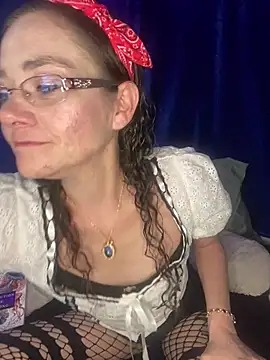 Cutebitchxh online show from 30, 4, 2026
