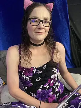 Cutebitchxh online show from 12, 5, 2026