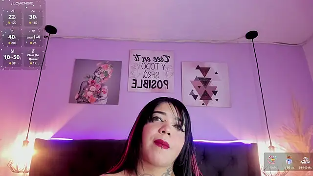 Snapshot of KRYSTENMOON chatting on 20, 4, 2026 KRYSTENMOON online show from 20, 4, 2026