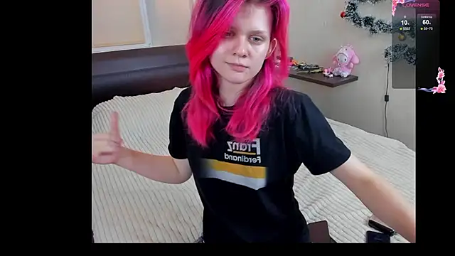 Snapshot of JulieTaylors chatting on 14, 4, 2026 JulieTaylors online show from 14, 4, 2026