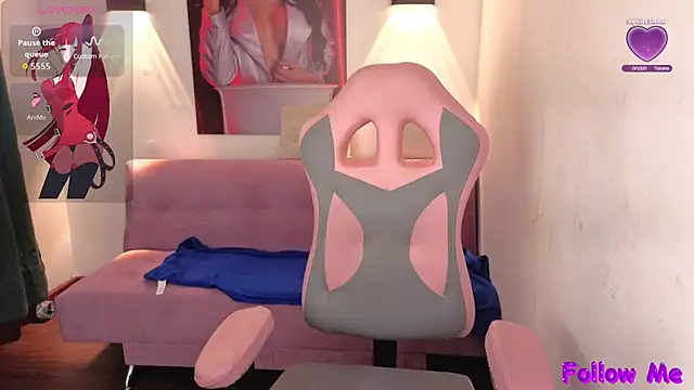 vittorialombardi   online show from 8, 10, 2025