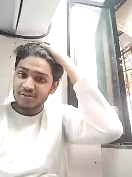 Snapshot of heartless__95 chatting on 6, 2, 2025 heartless 95 online show from 6, 2, 2025