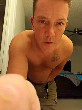 Bigtater1999 online show from 21, 9, 2025