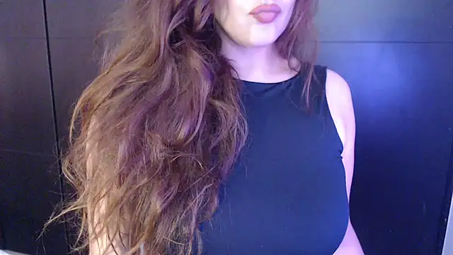 AdharaLujan online show from 20, 2, 2025