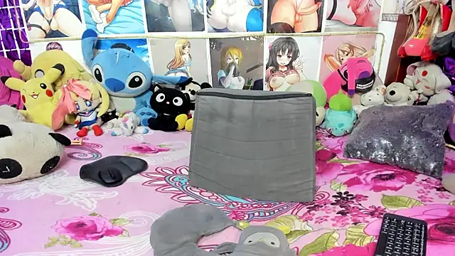 ArianaUnicorn online show from 11, 1, 2025