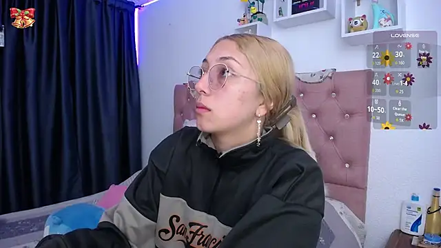 Soffy-brooks online show from 14, 12, 2025