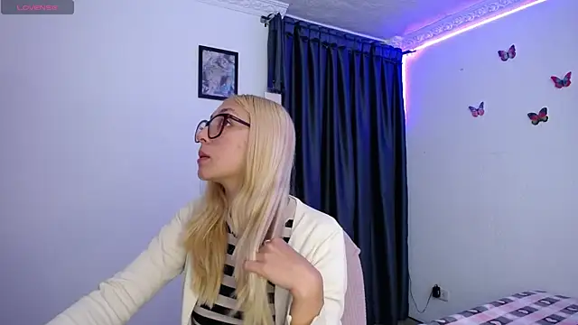 Soffy-brooks online show from 17, 4, 2026