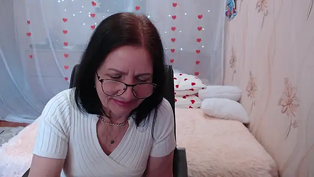 OlgaHottie online show from 6, 3, 2025