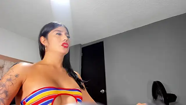 Snapshot of ZachaTompson chatting on 12, 10, 2025 ZachaTompson online show from 12, 10, 2025