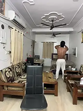 Snapshot of John_desihunk chatting on 28, 12, 2024 John desihunk online show from 28, 12, 2024