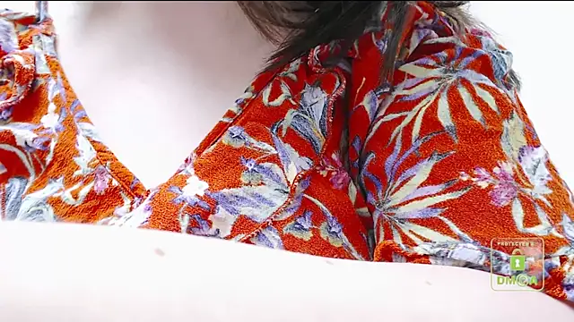 cute and hot online show from 8, 1, 2025