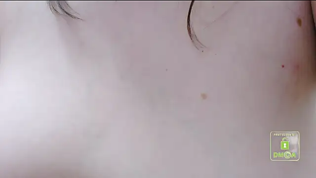 cute and hot online show from 1, 2, 2025