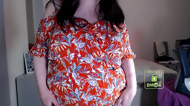 Snapshot of cute_and_hot chatting on 18, 3, 2026 cute and hot online show from 18, 3, 2026