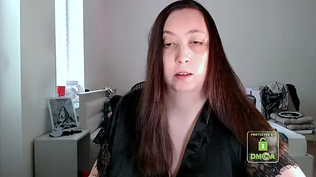 Snapshot of cute_and_hot chatting on 31, 5, 2026 cute and hot online show from 31, 5, 2026