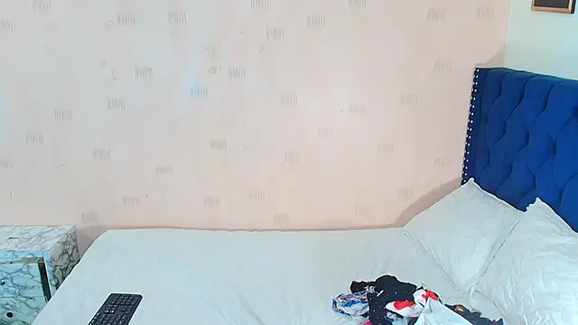 Snapshot of hotlatinateacher chatting on 3, 3, 2025 hotlatinateacher online show from 3, 3, 2025