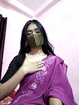 Snapshot of Arisha- chatting on 17, 10, 2025 Arisha- online show from 17, 10, 2025