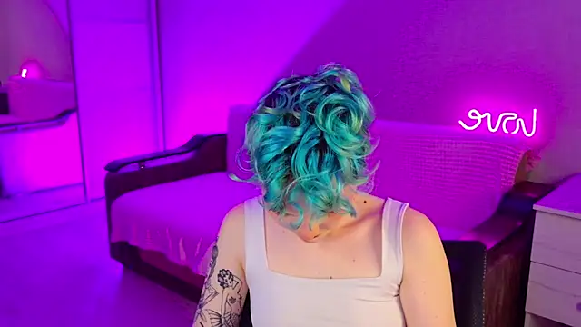 Snapshot of School_Love chatting on 2, 12, 2024 School Love online show from 2, 12, 2024