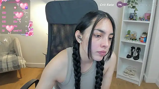 Snapshot of _BellaEvans_ chatting on 8, 5, 2026 BellaEvans online show from 8, 5, 2026