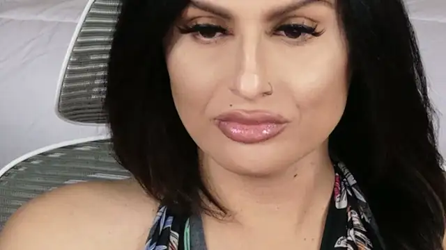 Snapshot of xprettysmilex chatting on 12, 3, 2026 xprettysmilex online show from 12, 3, 2026