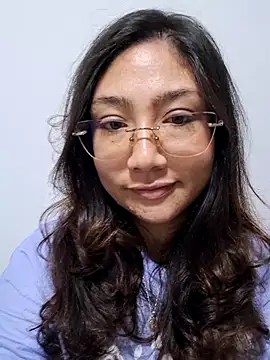 Snapshot of Mia_Ruiz chatting on 2, 11, 2025 Mia Ruiz online show from 2, 11, 2025