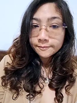 Snapshot of Mia_Ruiz chatting on 18, 12, 2025 Mia Ruiz online show from 18, 12, 2025