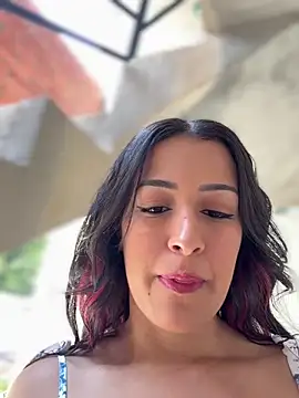 saribelcute online show from 9, 3, 2026