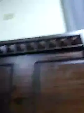 Frankie0880 online show from 1, 2, 2025