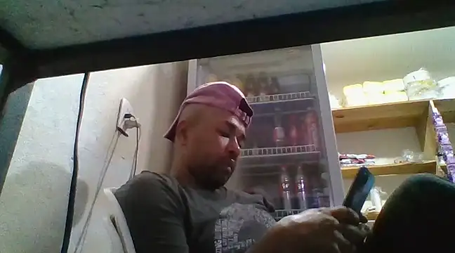 Frankie0880 online show from 11, 2, 2025