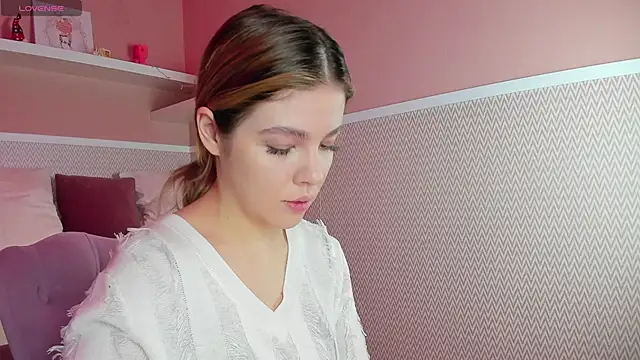 Anna Robinson online show from 10, 1, 2025