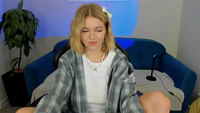 Anna Robinson online show from 13, 3, 2025