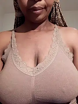 Snapshot of realsquirter chatting on 18, 2, 2025 realsquirter online show from 18, 2, 2025