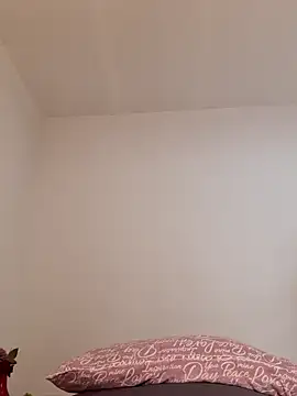 Snapshot of realsquirter chatting on 26, 2, 2025 realsquirter online show from 26, 2, 2025