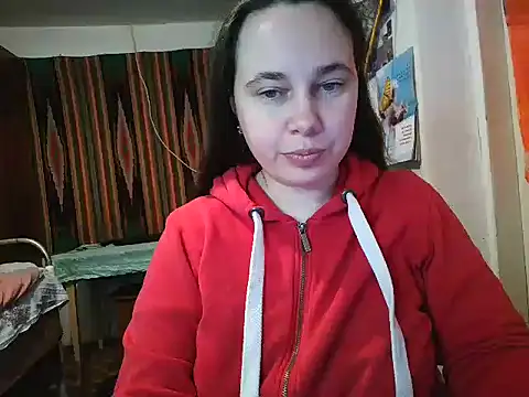 Cora Maro online show from 6, 3, 2025