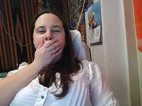 Cora Maro online show from 7, 3, 2025