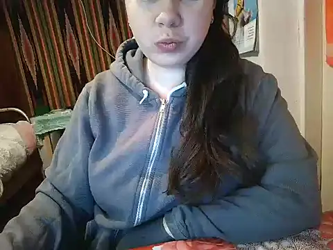 Cora Maro online show from 9, 3, 2025