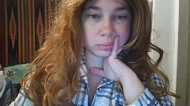 Cora Maro online show from 15, 9, 2025