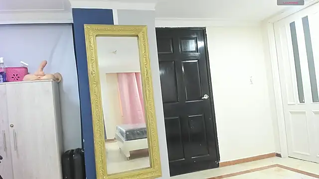 charolbruce 1 online show from 14, 4, 2026