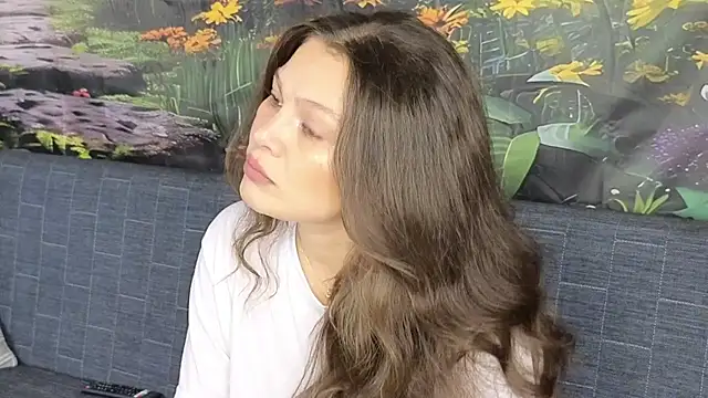 MadameDeFeu online show from 4, 11, 2025