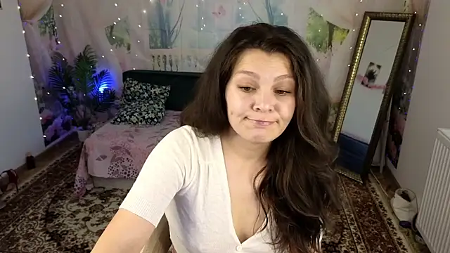 Snapshot of MadameDeFeu chatting on 2, 6, 2026 MadameDeFeu online show from 2, 6, 2026