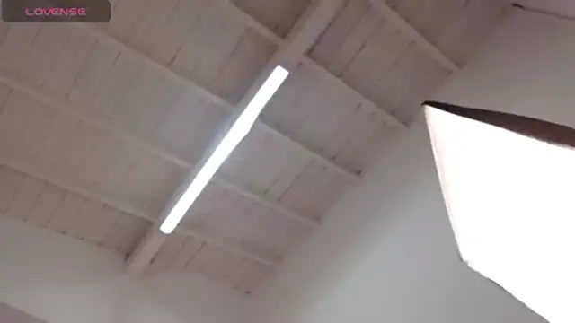 AbigailWilliams  online show from 18, 3, 2026