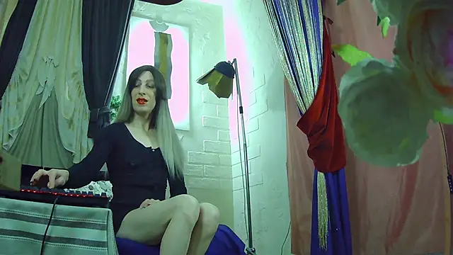 Mary Loon online show from 7, 1, 2026