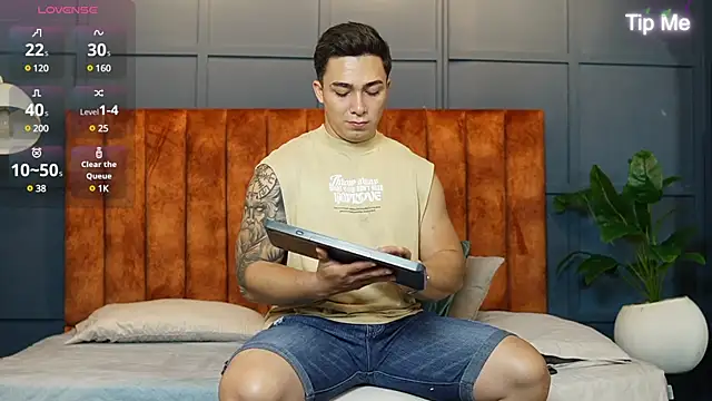 Ryan Hunt online show from 12, 3, 2025