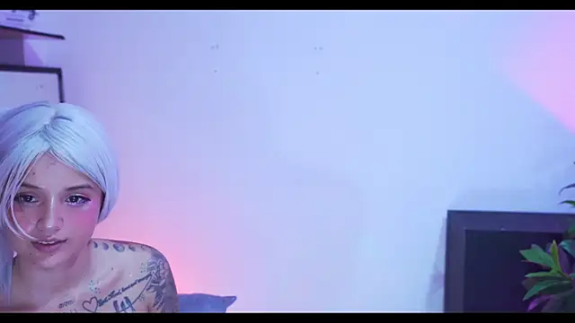 LorenRosse online show from 22, 1, 2025