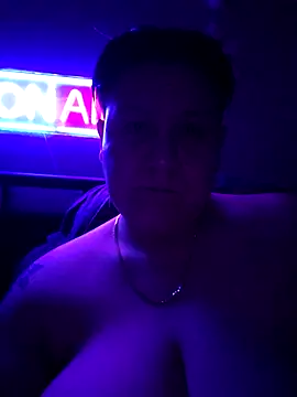 Snapshot of DevilDahm chatting on 11, 12, 2024 DevilDahm online show from 11, 12, 2024